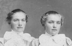 Fredericke & Ida Augustin