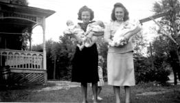 Helen Hovater Metz with Evelyn Justman Metz and Babies.